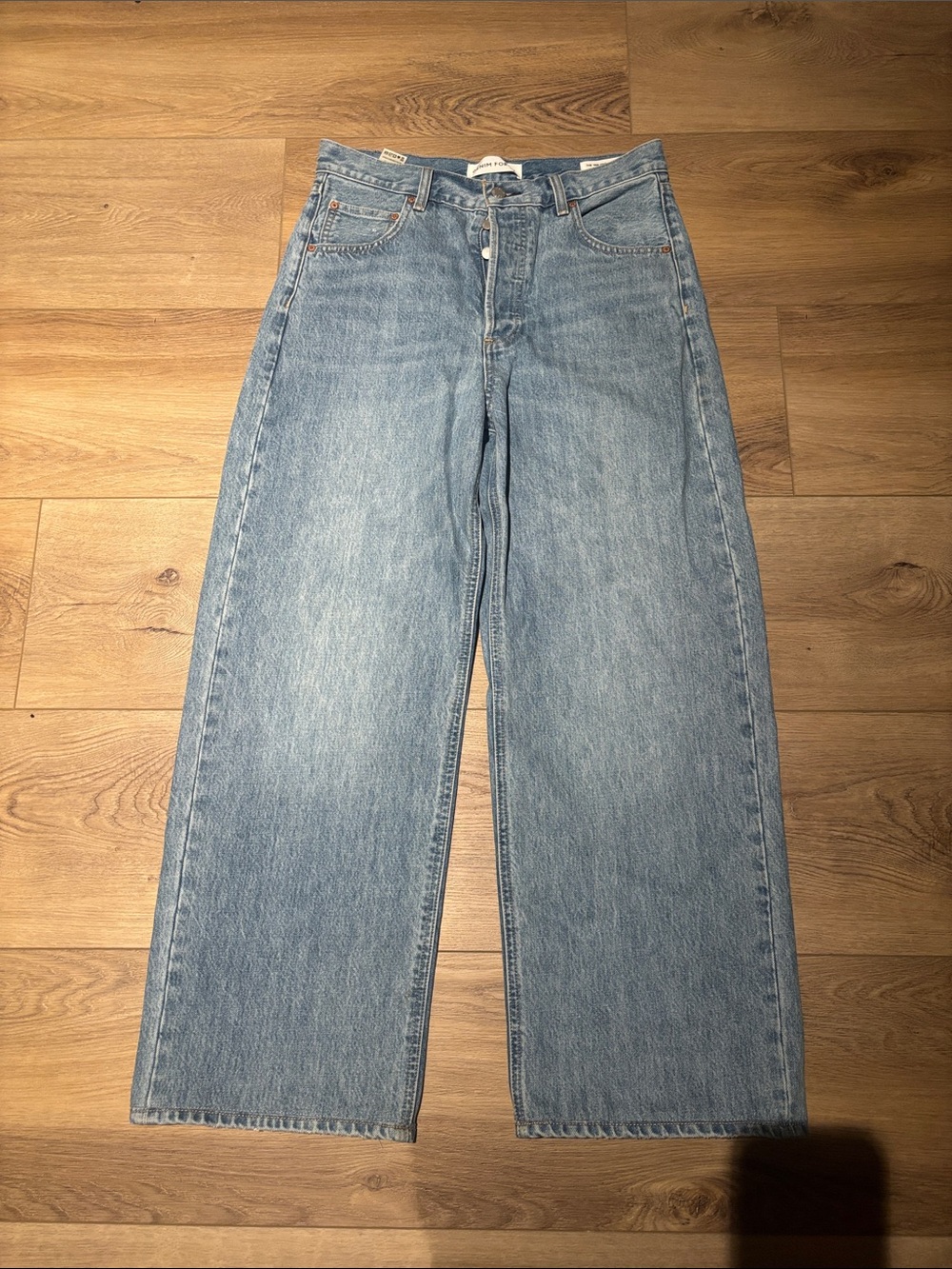 Aritzia Denim Forum 90s vintage low rise baggy size 28